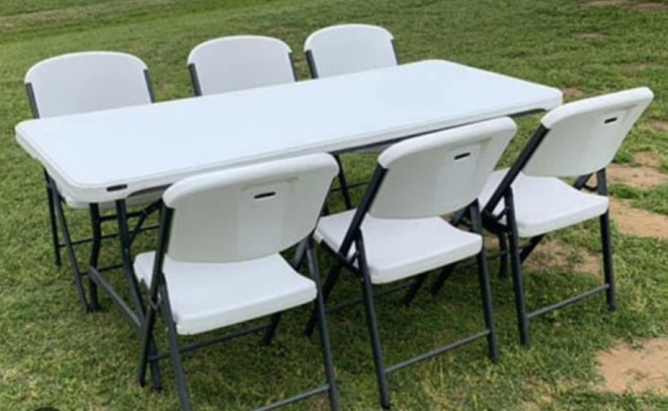 Tables & Chairs Tables & Chairs